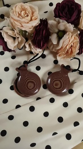 #flamencoexport #flamenco #flamenca #castañuelas #castanets #castagnettes #ship #worldshipping #flamencodance #spain #castañuelasprofesionles