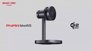 【輝煌Magic-Pro】#現貨發售 「冰」極充❄️ 半導體強勁制冷無線充 • Qi2.2 官方認證⚡️ TEC Active Cooling❄️ 極速降溫•解決手機機背發燙•保持低溫高效能⚡️ ProMini MagW5 32.5W Qi2.2 認證•TEC半導體製冷三合一無線充電座(連火牛) ❄️ TEC 半導體主動製冷 鋁合金散熱風扇: 更低溫更快！ ⚡️ Qi2.2 官方認證: 25W·為 iPhone 17/16 系列快速安全充電 ⌚️ 極簡設計：手機、手錶 (iWatch / Galaxy Watch)、耳機同時充電。 🌍 通過國際安全規格認證，符合香港安全規格 產品特點: ✅ 【TEC半導體製冷，充電更快】 · TEC Semiconductor(半導體製冷)主動散熱技術，採用鋁合金散熱風扇，確保快速冷卻，在低溫下實現更快的充電速度 ✅ 【Qi2.2 官方認證，安全極速】 · 完美匹配 iPhone 17/16 系列，提供最高 25W 的無線快充。 · 亦兼容 Galaxy Z Fold/ Z Flip/ S25 系列 等大多數 Android Qi 設備。 ✅ 【三合