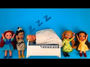 Elsa and Anna toddlers sleepover with 30 friends