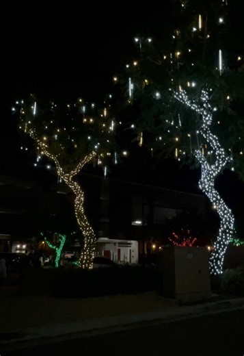 Charming Christmas Lights in Glendale, Arizona