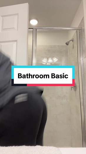 Essential Bathroom Basics and Pro Tips for a Clean and Tidy Space