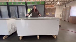 16 Cu.Ft Commercial Chest Freezer with LED Light,Temp Rang -8°F and 0°F,Glass Top Display Chest Freezer with 6 Removable Wire Baskets,Sliding Lids, Lock,Caster Wheels, White