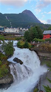 Geiranger: a breathtaking blend of cascading waterfalls, steep mountains, and crystal-clear fjord waters. 🏔️💦 | Spectacular Norway