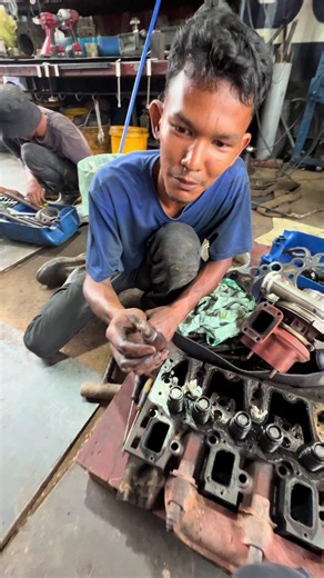 Understanding Valve Spring Openings in Volvo D5E