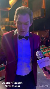 Vi er stadig blæst bagover af premieren på 퓙퓮퓻퓼퓮픂 퓑퓸픂퓼 i onsdags!  Castet mødtes backstage efter forestillingen, hvor vi fik en snak nogle af skuespillerne - se med her!壟 | APPETIZE | Facebook