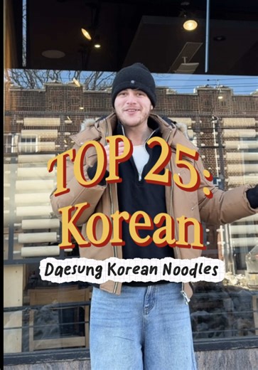 clear broth? spicy broth? long noodles? thick noodles? this place has it all (40 different preparations to be exact 🍜🤤) No. 22 —📍Daesung Korean Noodles (대성칼국수) has been on my list for a while now but I knew I wanted to wait until it was a freezing cold day to finally go. I woke up, checked the phone and saw 5 degrees and said “today is the day.” and it was worth the whole trip and then some. their specialty? handmade, hand-cut kalguksu and sujebi (hand torn dough) as well as their KILLER gree