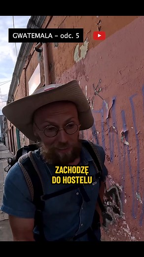 GWATEMALA - Wyproszony z Hostelu! Overbooking i Bez Noclegu! Noc coraz bliżej - CO DALEJ? Miasto Gwatemala, nie przyjęło mnie przyjaźnie. Po dotarciu do hostelu zostałem z niego wyproszony. Okazało się, że właściciel doprowadził do overbookingu, czyli jest więcej rezerwacji, niż miejsc do spania w obiekcie. Jego zachowanie było szokująco nietaktowne. Poczułem się naprawdę źle. Finalnie jestem bez noclegu, a noc coraz bliżej. Co dalej w tej sytuacji? #podróże #gwatemala #nocleg #hostel #przygoda 