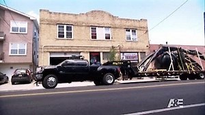 Watch Shipping Wars Season 2 Episode 13 - Big Idea, Bad Idea