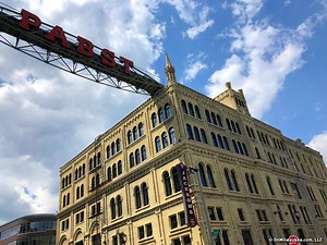 Milwaukee Brewery District dining, drinking and chillin' guide