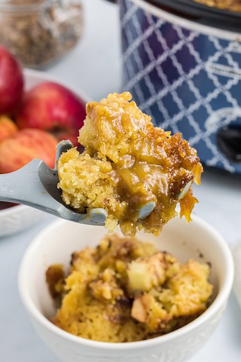 Crock Pot Apple Pudding Cake