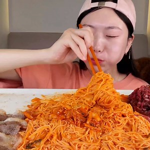 ASMR Eating Kimchi Noodles with Raw Beef & Brisket Wraps 😋 Korean Style MUKBANG | Rajni Parihar