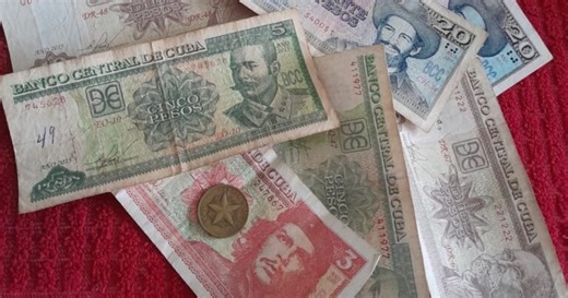 Cuban businesses reject small bills while the population struggles to make payments