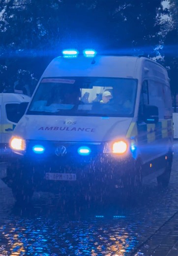 #ambulance #ziekenwagen #redcross #medical #belgique