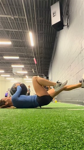 Katie St.Clair - CSCS, CPT on Instagram: "Programming is an art and it can be challenging but having certain guidelines and principles can make it a whole lot easier. I generally take an inside out approach that involves 7 principles. 1. Breathing 2. Pressure management 3. Bones / Joint Position 4. Connective Tissue Health 5. Strength / Muscle 6. Dynamic Movements 7. Skill and Play This workout has a bit of everything on this list and is guaranteed to get you stronger but also gain some athletic