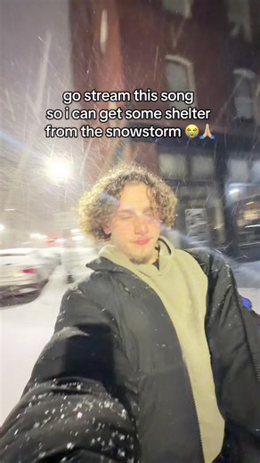 Boston Music in the Snowstorm: Candid Shoeplay