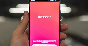 Tinder's New Height Preference Filter Sparks Debate: "It's Over For Short Men"