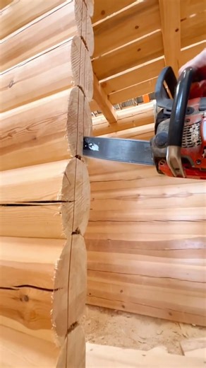 1K views | Log cabin door opening #build #logcabin #lumberjack | Thornhill Timber | Facebook