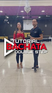 Lezione di Bachata guarda di più su www.emilianocavallini.com #bachata #danceteacher #dancing | Emiliano Cavallini