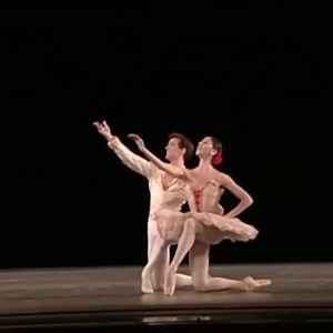 TBT! Paloma Herrera and Angel Corella dancing the coda from Don Quixote Pas de Deux American Ballet Theatre | Núcleo de Dança Carolina Cox