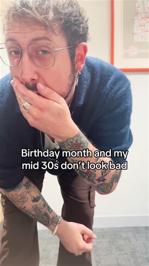 This shirt soft asl and time treating me alright #ootd #outfit #alt #alttiktok #emo