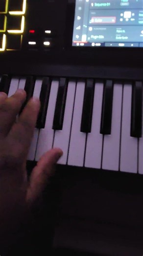 Michael Jackson - Thriller Guitar 🎸 Riff. https://youtu.be/O9yCrQm30I0?is=t1adEWTeKQB2u4qU
