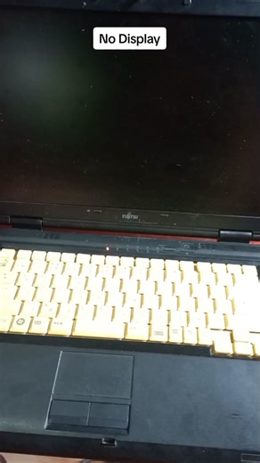 Fixing Laptop Display Issues on Fujitsu Models