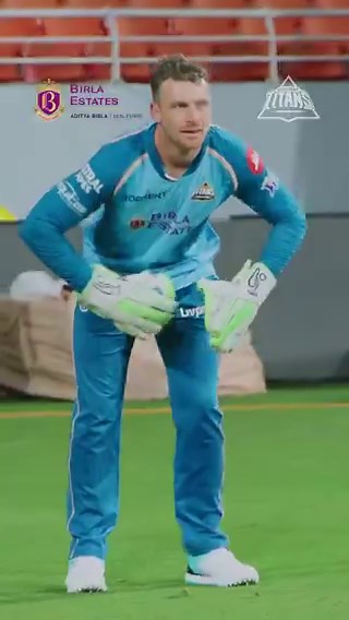 Getting the show started 💥