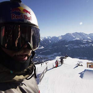 Roope Tonteri takes you for a spin at this years LAAX Open slopestyle course. Watch the slopestyle contest LIVE on Friday! >>> http://win.gs/LAAXOpenLive-Slopestyle | Red Bull Snow