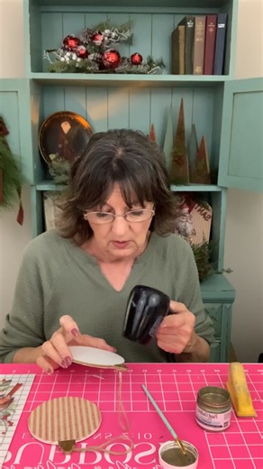 Making some cardinal ornaments | Southern Designs and Finds