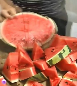 24K views · 91 reactions | Newest Oddly Satisfying Video | The world in your screen | Facebook