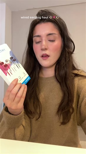 Wired Earplugs Review: Unboxing & Features