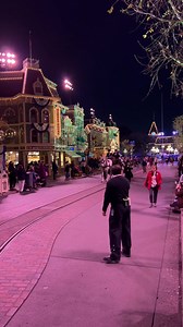 An enchanting trip down Main Street with Princess Giselle during Princess Nite 👑 | Food At Disneyland