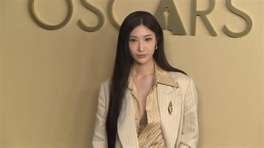 Ejae, Jessie Buckley, Jacob Elordi pose at Oscar luncheon