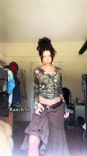 Volunteering on a ranch in Uruguay 🧡🫶🏻 #traveling #horse #equestrian #riding #uruguay