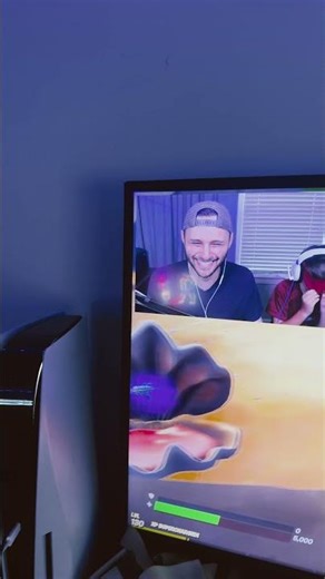 Credit to ‪@SSundee‬ guess the sound vs my family in Fortnite 100,000 vbucks