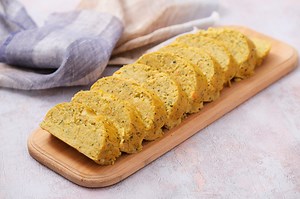 Vegetarian Meatloaf: the easy main dish recipe for a vegetarian-friendly meatloaf