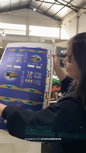 DIGITAL PRINTING & OFFSET on Instagram: "Perpaduan Finishing yang meliputi Embos, Foil, Laminasi Doff, dan Spot UV ini membuat kemasan Kopi Excelso terlihat lebih mewah profesional dan siap bersaing di Rak manapun. More info : 📱 : 085857178493 ✉️ digital@artamediatama.com e-commerce : AMT Packing Solution 📍Pergudangan Ritz Gate Industrial Park Blok BC 29-30 Bohar - Sidoarjo 61257 Jawa Timur #pabrikpercetakan #percetakanoffset #surabayasidoarjo #cetakpackaging"