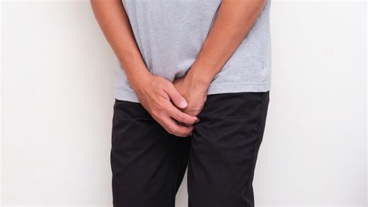 ICE Protestor Takes A Rubber Bullet To The Nuts, Suffers 'Shattered' Testicle