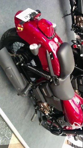 UM Renegade Commando | 300 cc Cruiser Bike