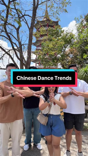 This challenge shows who is the most chinese among us 😄 #chinese #chinesetrend #chinesedance #chinesenewyear #fyp @Capucindo @missberisik @Hendi Marco