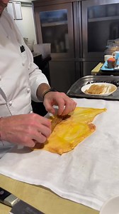 📖The word “terrine” originally referred to a specific vessel used for cooking, typically made of terracotta, which is why it derived its name. Over time, the term transitioned to describe the dish prepared in this vessel. 🎥 @adambyatt @trinityclapham @thebestchefawards #foodmeetsscience #thebestchefawards #terrine | Food Meets Science