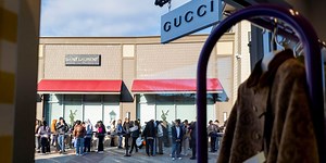 Malls Are Betting You Still Want That Gucci Bag—at a Discount
