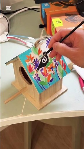 Magpie in the Flowers | Birdhouse Painting #2