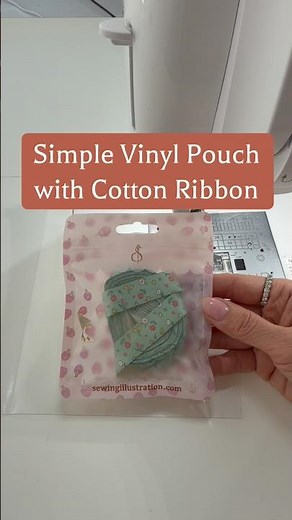 super easy 5-minute vinyl pouch using Cotton Ribbon