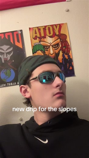 Sunglasses for Snowboarding: New Gear for Winter Sports