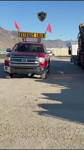 Pilot Car Escort | Ram ProMaster City in Action – Oversize Load Safety & Precision