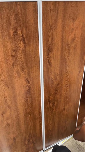 WARDROBE CABENIT using WOOD FINISH CLADDING✨😎 abang2 ineg kahuman ani tanan post tag vedio 😎 Kanindot na mga idol😎 Kinsa to magpa himo ingon ani super kanindot ug grabi kanindot sa quality dika mahayan mga idol, Lig on sadni mga idol bisag patungan pa nimu ug bug at tawag lang 09532281057! #highlighteveryone #subscriptionmonetization #modularkitchencabinet #CladdingInstallation | Roy Glass Aluminum