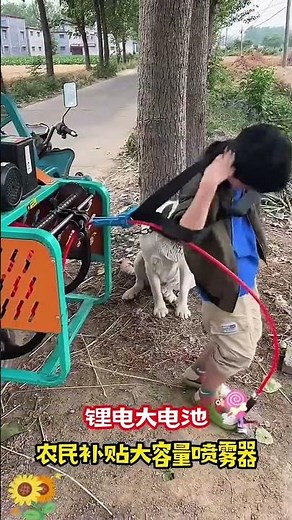 Lithium-ion battery sprayers are being processed! Essential for spraying fruit trees and farmland.