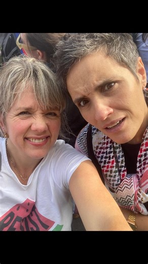 We marched again today knowing that whatever deal has been agreed by the colonial powers that be does not represent the interests of a single Palèstińian. Gáza is a wasteland, the West Bank is being carved up by deranged settlers and the apartheid entity continues to propagate the lie that there can be no safety for Jewish people around the world until every Palęstiniån is murdered or displaced. We owe the people of G and WB a great debt for the misery, pain and horror that has been caused, fina