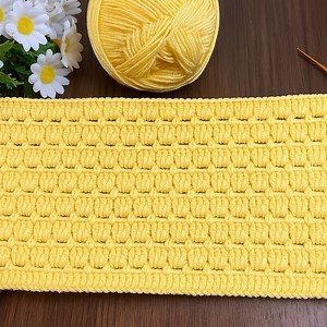 613K views · 5.5K reactions | Oh my God  This is incredibly! Beautiful The Easiest one row crochet pattern. #crochet #knitting -kerime | Knitting & Crochet World | Facebook